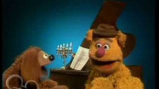 Muppet Songs Kermit and Fozzie  Movin Right Along [upl. by Hgiellek41]