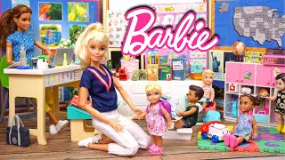 Barbie Baby Doll Goes to Preschool  Family Morning Routine [upl. by Grimes]