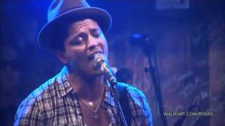 Bruno Mars  Grenade live at las vegas [upl. by Vevine]