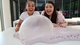 KARINA GARCIA SHOWS TIANA HOW TO MAKE SLIME Slime Fails [upl. by Siesser]