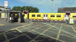 Birkdale Level Crossing [upl. by Daph]